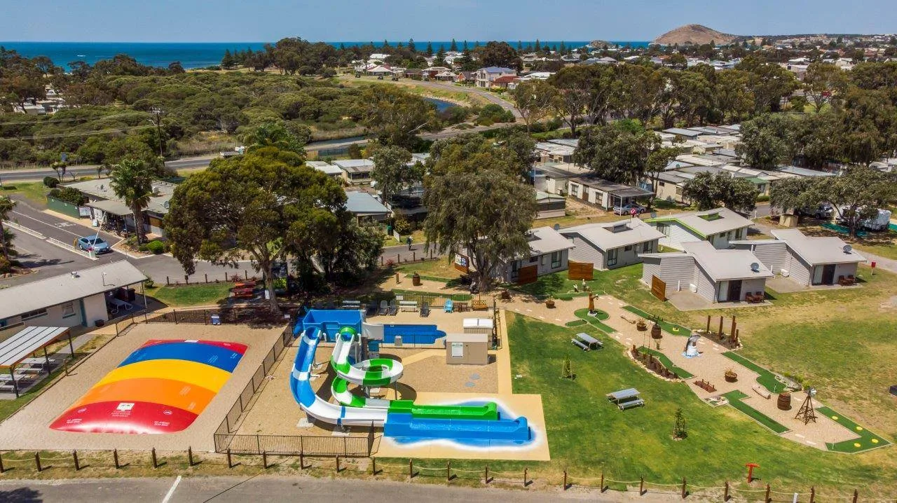 Victor Harbor Holiday Park - 1